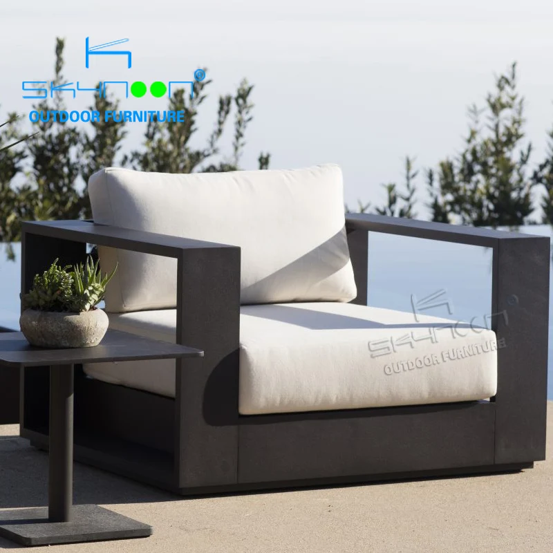 Modernes weißes Einzelsofa aus Aluminium, Lounge-Großhandel, neuestes Design, Terrasse, Metallsofa, Gartenmöbel, Luxus-Gartensofa (32017-1)