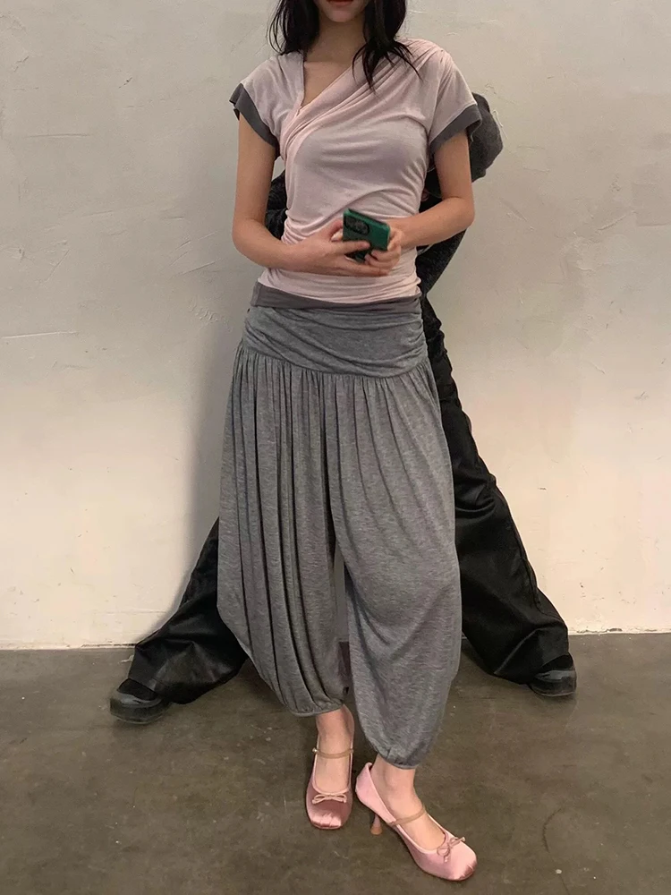 

2026 Summer New Arrival: Women's 3/4-Length Harem Pants — Simple, Casual, Loose-Fit Trousers with Ruched Waist Detail