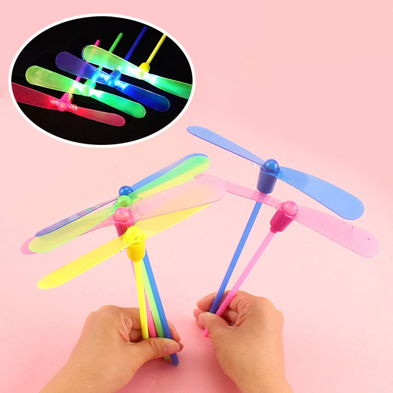 5Pcs Children's Toys Glowing Bamboo Dragonfly Fun Glitter Bamboo Dragonfly Flying Toys Party Light Up Glitter Toys Small Gift