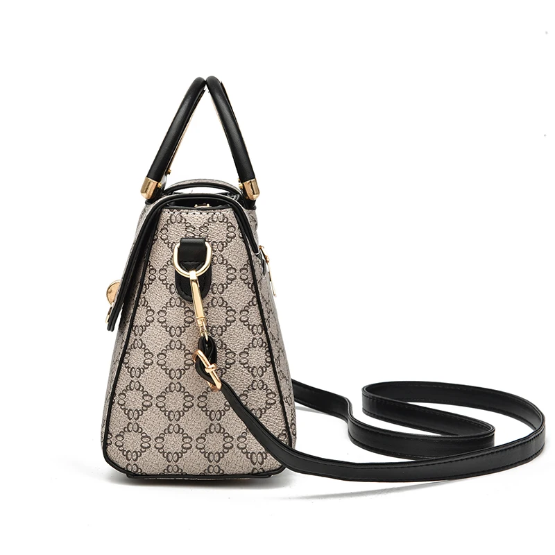 Fashion contrast color vintage fashion printed women\'s handbag, the texture of the foreign style all shoulder crossbody bag