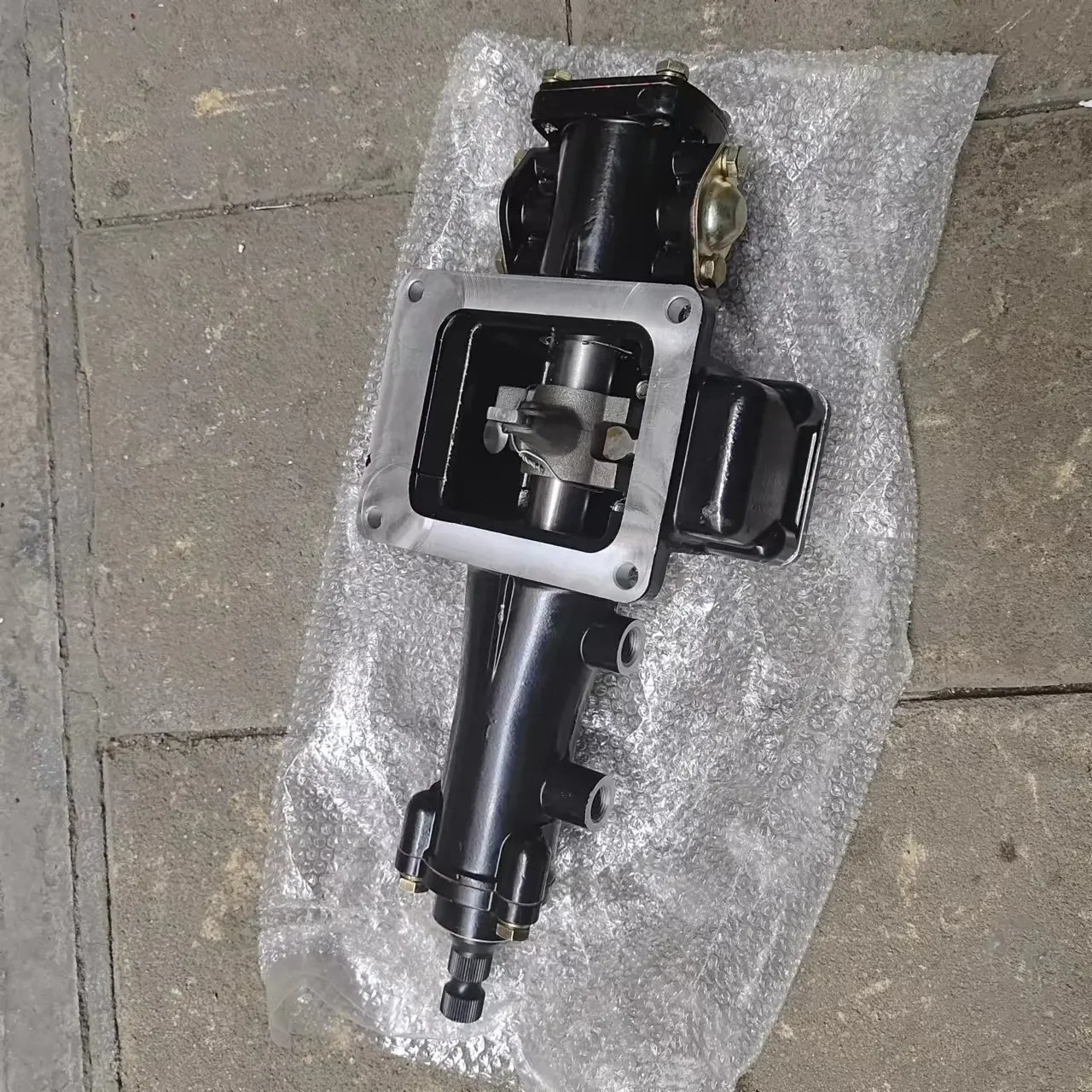 Fast Shakman Dongfeng Gearbox Eight-speed Top Cover Assembly 12-speed 10-speed Small Cover F96194-9 C03036-1