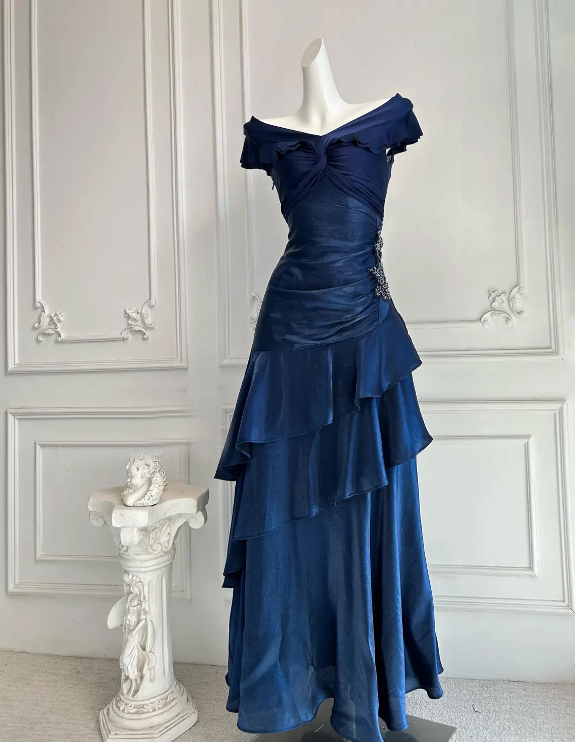 

Изысканные вечерние платья из шифона с аппликацией, многоярусными складками, А-силуэтом, открытыми плечами, в стиле ретро, модные, с возможностью индивидуального пошива