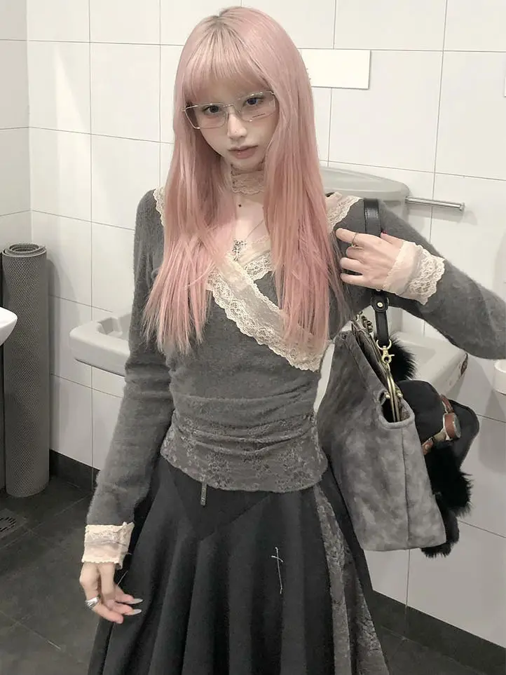 Genayooa Y2k Japanese T Shirt Women V Neck Patchwork Lace Tee Tops Streetwear Vintage Tops Korean Style Skinny Tshirts Autumn