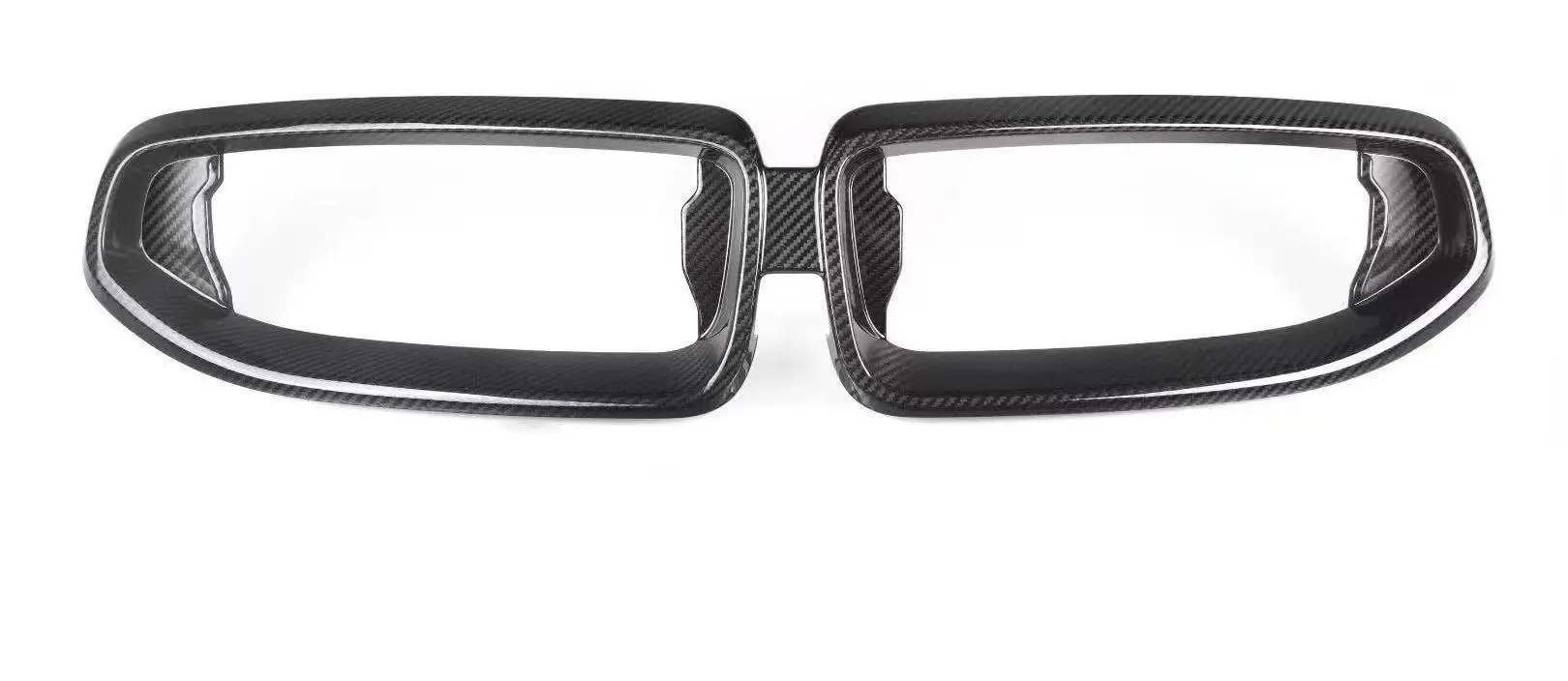 

DRY Carbon Fiber middle grill for bmw G42 240 iPractical Good quality