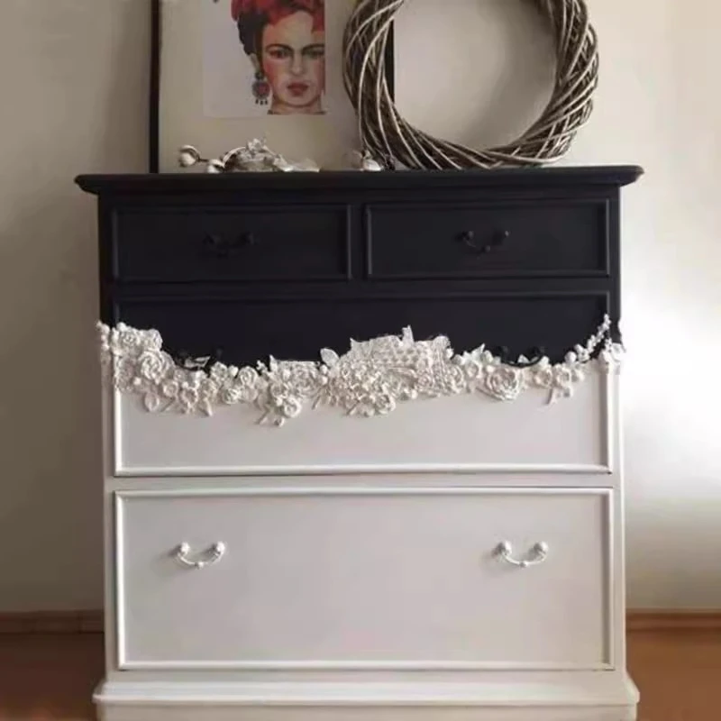

French retro solid wood chest, simple modern engraved drawer, locker, American light luxury home entrance cabinet