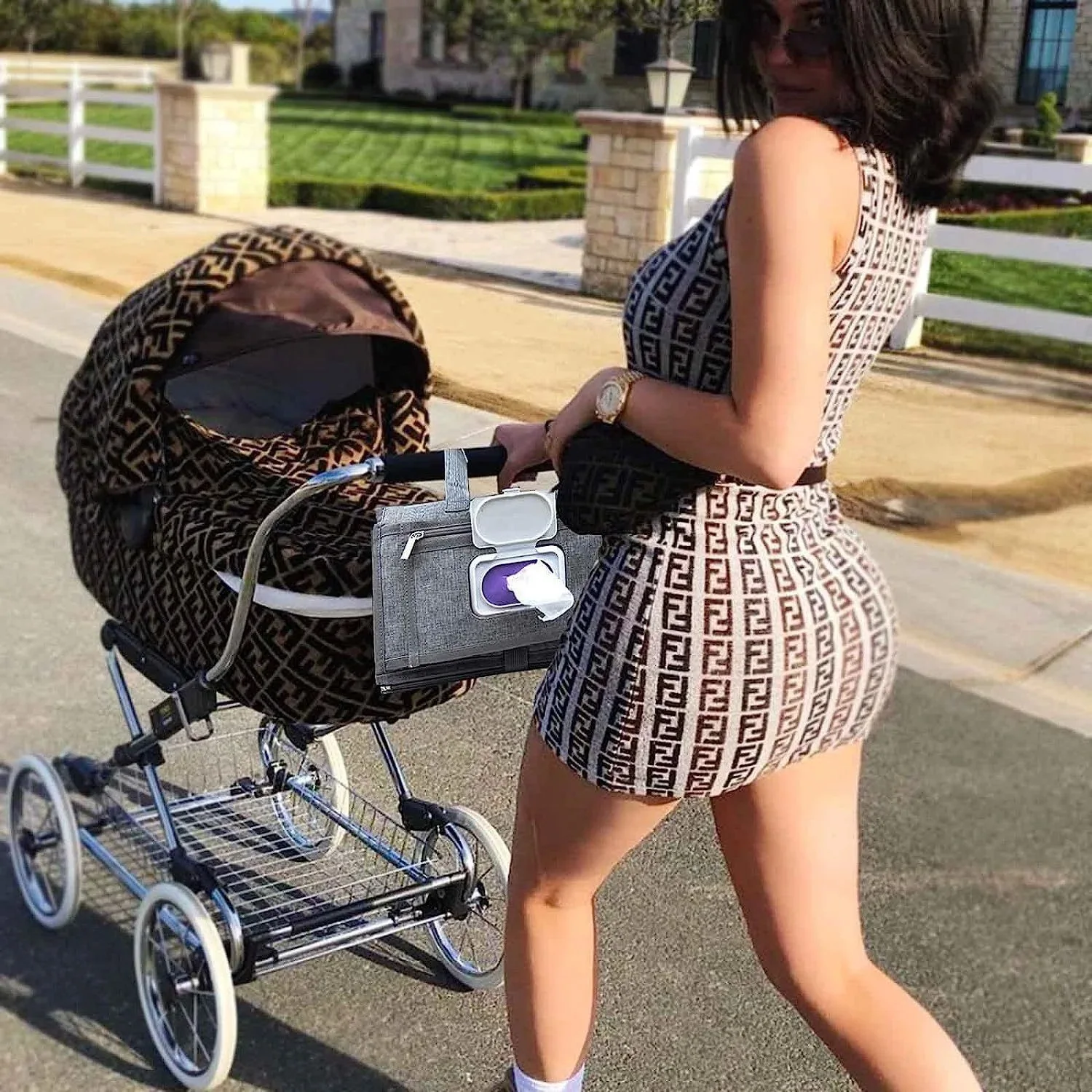 Nouveau Couche-culotte pour bébé Portable matelas à langer pour sortir étendu pliable respirant nouveau-né étanche étanche