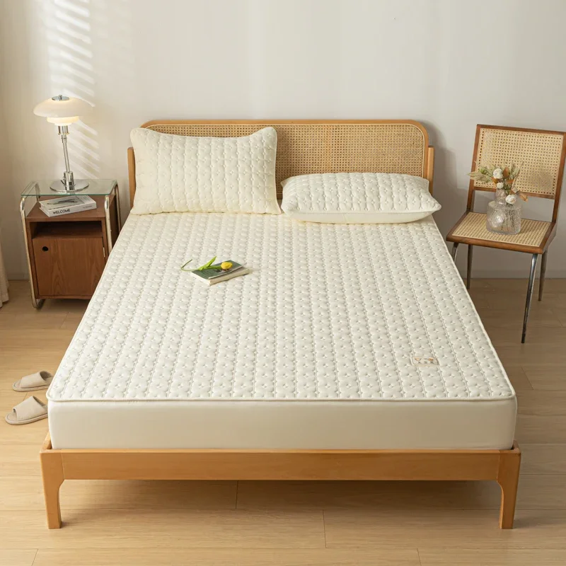 Soft Thicken Solid Fitted Sheet Soybean Fiber Filled 360 All-Inclusive Bed Sheet Waterproof Urine-proof Mattress Protector Cove