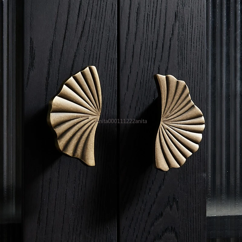 

Латунные ручки-кнопки для шкафов, плоские, винтажные, для выдвижных ящиков, кухонных шкафов, ванных комнат, комодов, фурнитура, антикварные латунные ручки