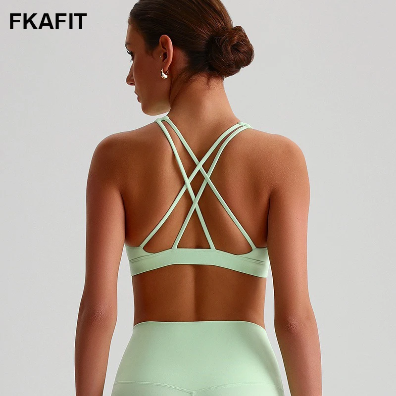 Solid Color Fitness Women Sport Bra Gym Yoga Bra Athletic Cross Tight Top Workout Train With Chest Pad Shockproof