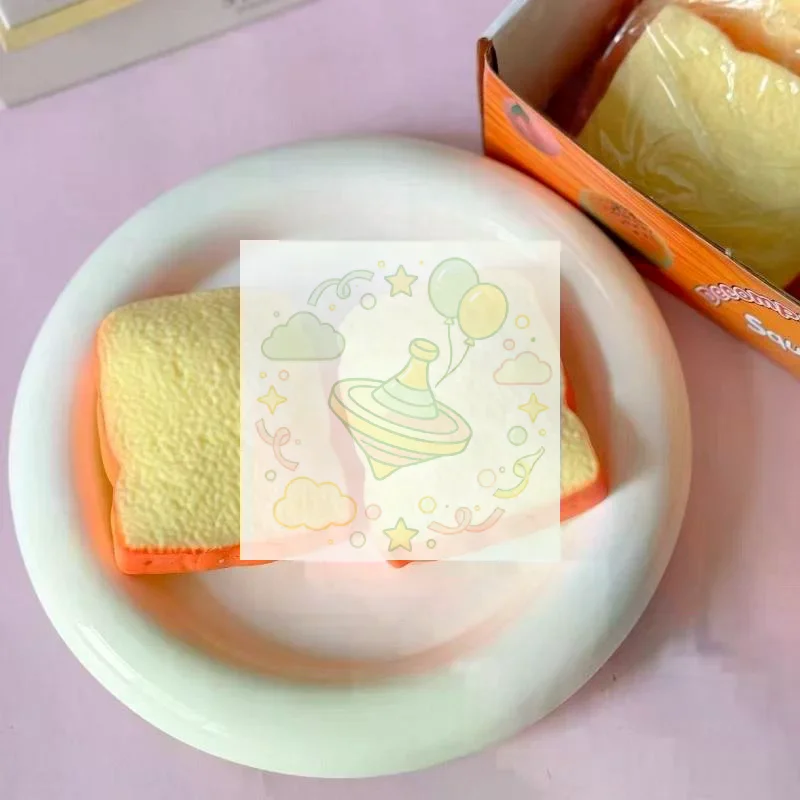 Crunch Toast Slow Rise Squeeze Round Blocks Crunchy Filled Anti Stress Hand Relax Gift Toy