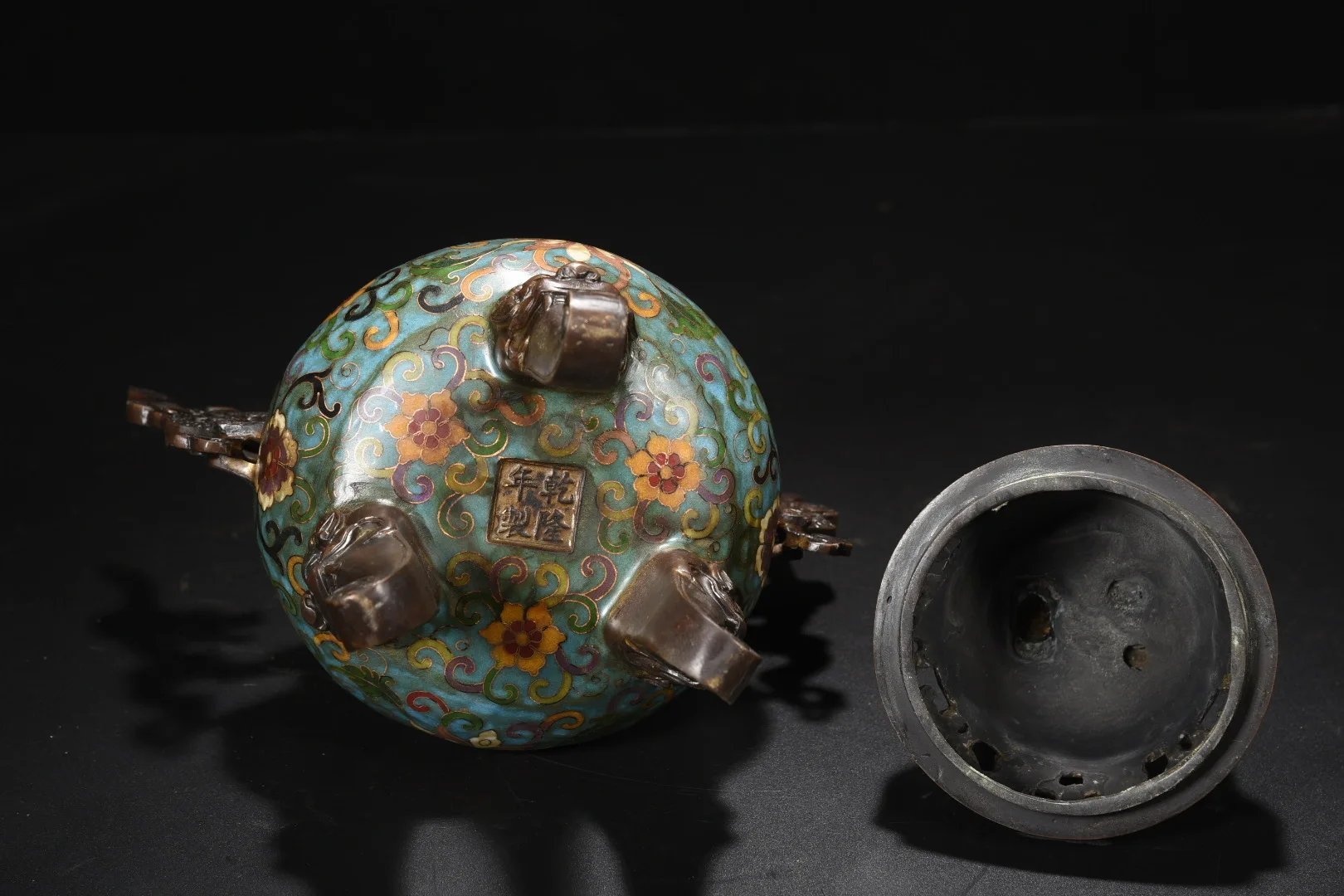 11