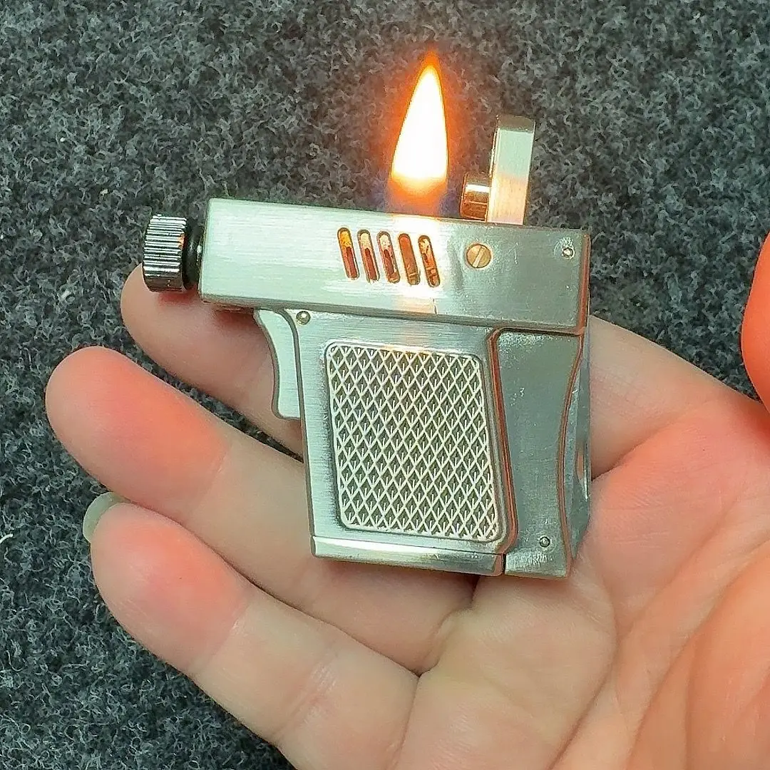 Vintage Classic Kerosenes Trench Lighter with Auto Ejection Mechanism One-Click Ignition Pocket Lighter Collection & Daily Use