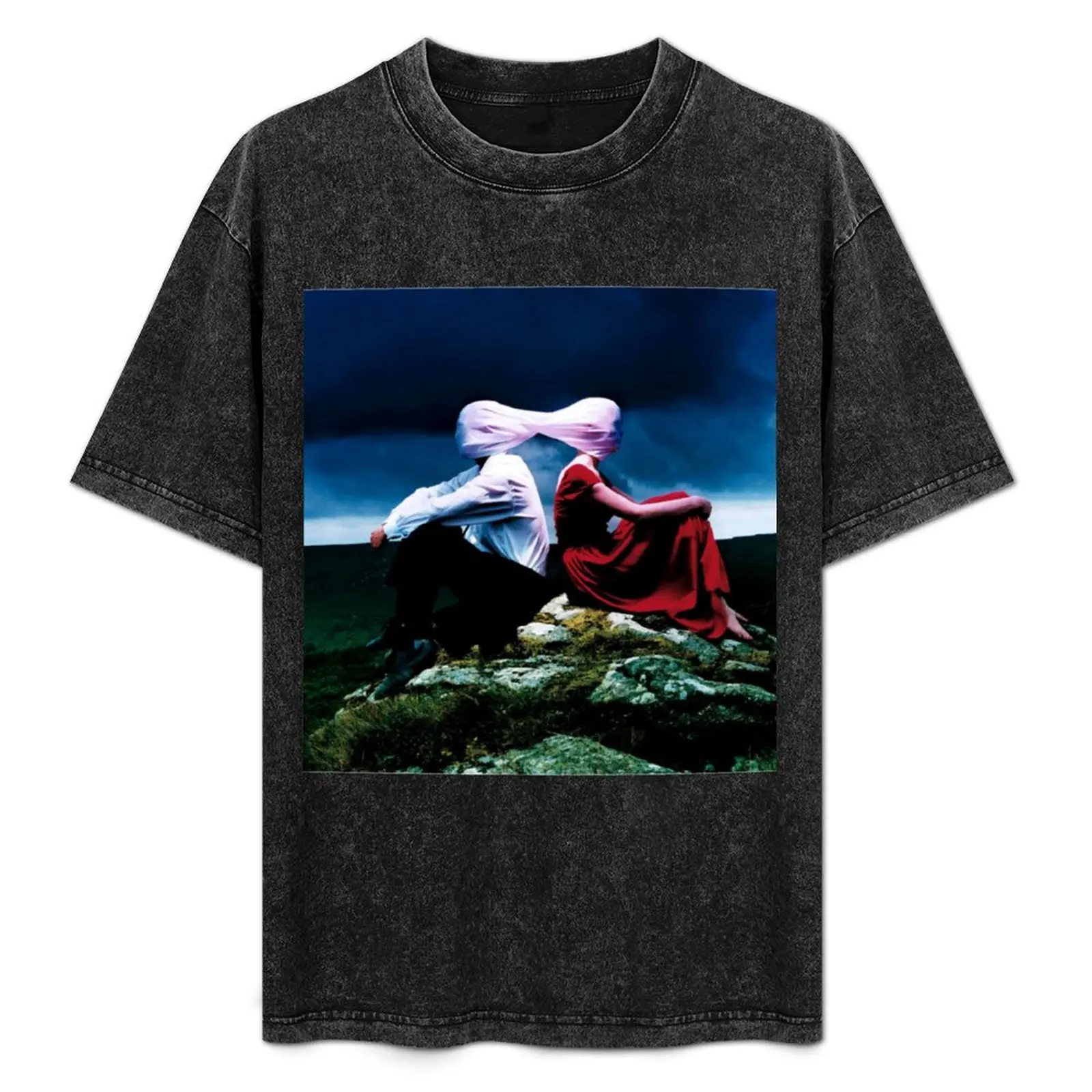 

Funeral for a Friend - Casually Dressed Deep in Conversation T-Shirt Cool Dry Performance T-Shirt