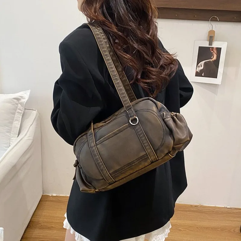 minimalist-vintage-diaper-bag-women's-elegant-crossbody-handbag-luxury-designer-tote-leather-for-trendy-and-stylish-moms