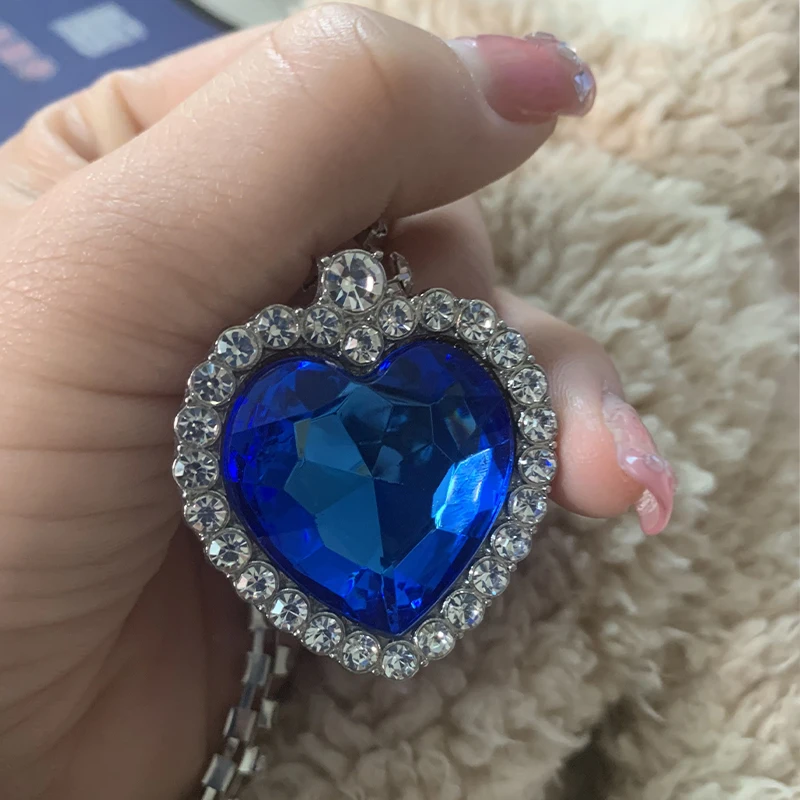 Big Crystal Heart Pendant Necklace For Women Full Rhinestone Necklace Titanic Heart Of Ocean Blue Heart Love Forever Jewelry