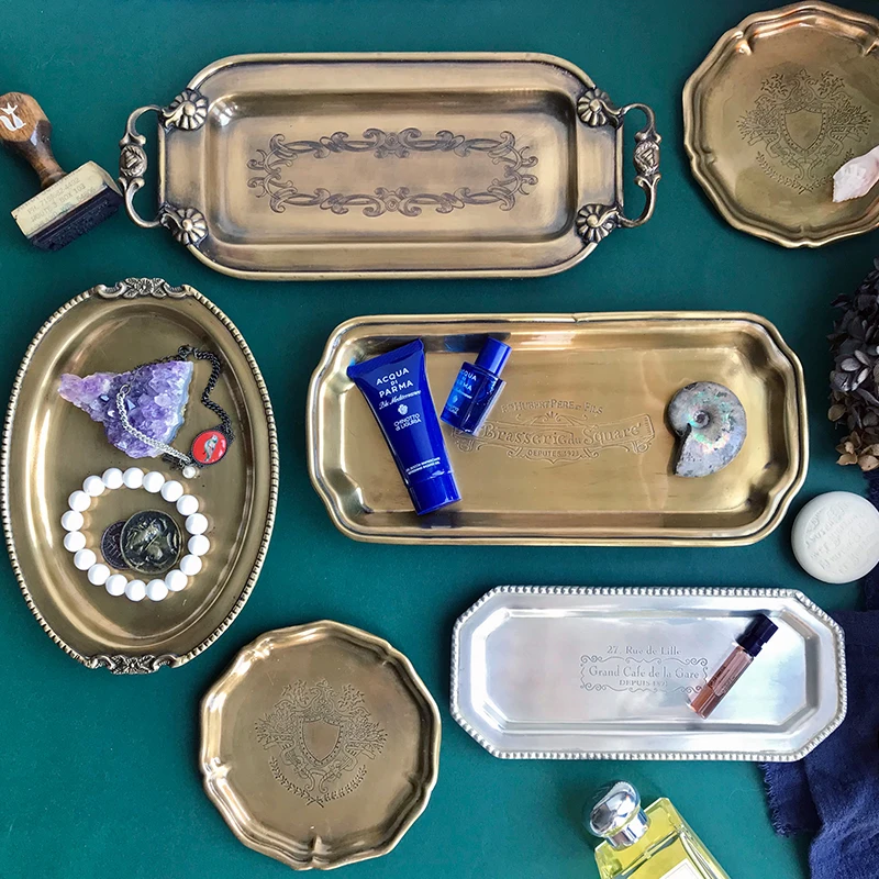

Imported handmade brass decorative tray, snack tray, coaster, jewelry tray, retro shooting props