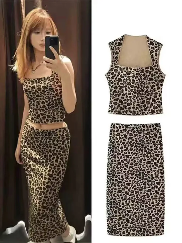 TRAFZA Women 2 Piece Set Chic Leopard Print Sexy Sleeveless Holiday Slim Bustier Crop Top+2024 High Waist Midi Skirt TRAF