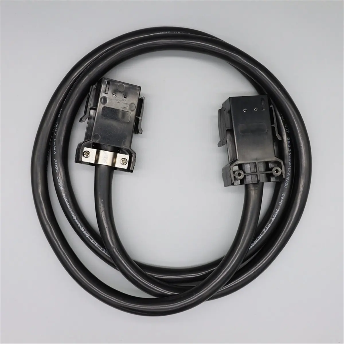 

[B63C] 6-контактный кабель питания от P33 до P33, 1,5 м, кабель питания из чистой меди, удлинитель питания для Antminer T21