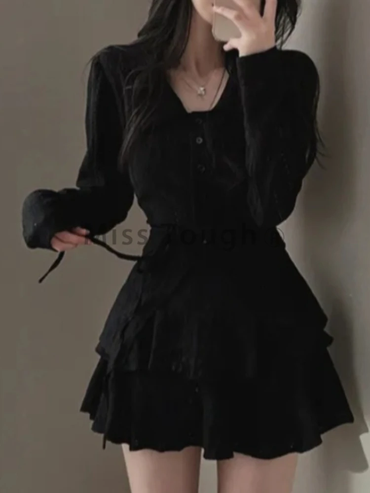 Koreanische süße Patchwork zweiteilige Set Frauen Langarm Shirt Kuchen Miniröcke weibliche Mode Schnürung elegante Falten Party Anzüge