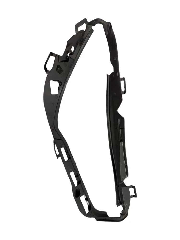 forMercedes Benz CLA 200, CLA 300 W118 headlight sealing gasket, headlight rubber strip view 3