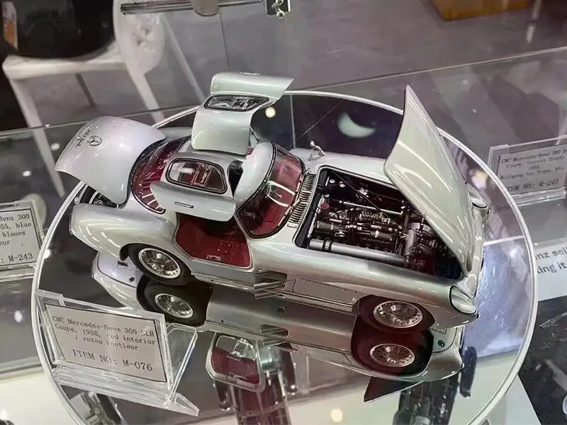 Diecast CMC 1:18 Scale Benz 300 SLR COUPE 1955 Alloy Car Model