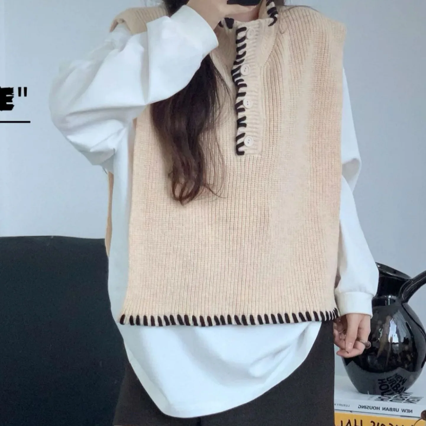 

Новый дизайн: Уютный женский шерстяной свитер-жилет с высоким воротом для осени и зимы, модный и комфортный.