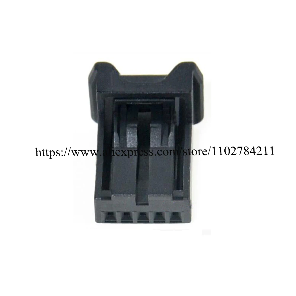 200PCS 82824-78040 automotive Waterproof female wire connector terminal plug 4 pin socket seal