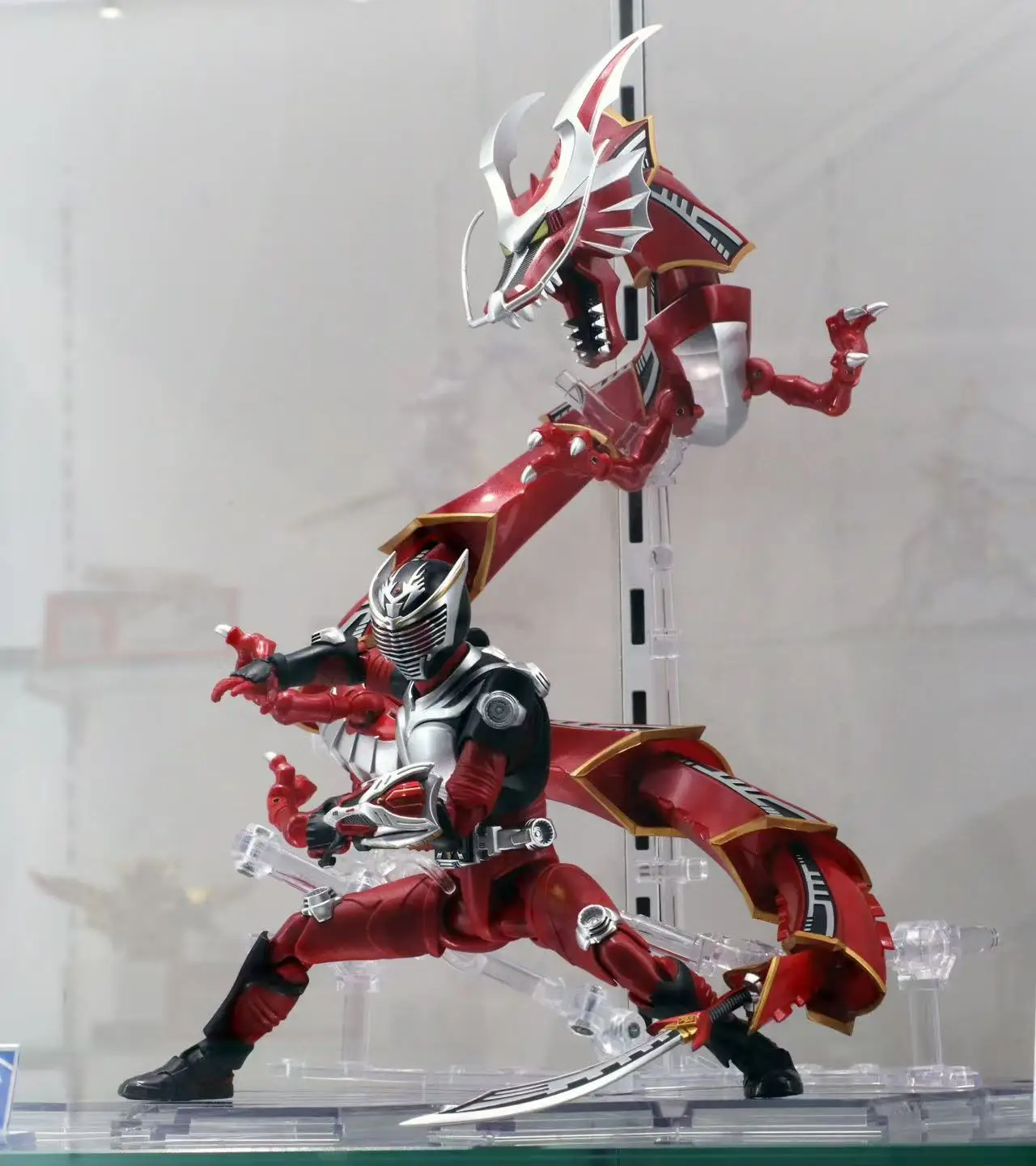 Nuevo Set de Accesorios Originales Bandai Soul Limited SHF Kamen Rider Ryuki Warriors Dragon Crimson Dragon Rider, Juguetes Coleccionables