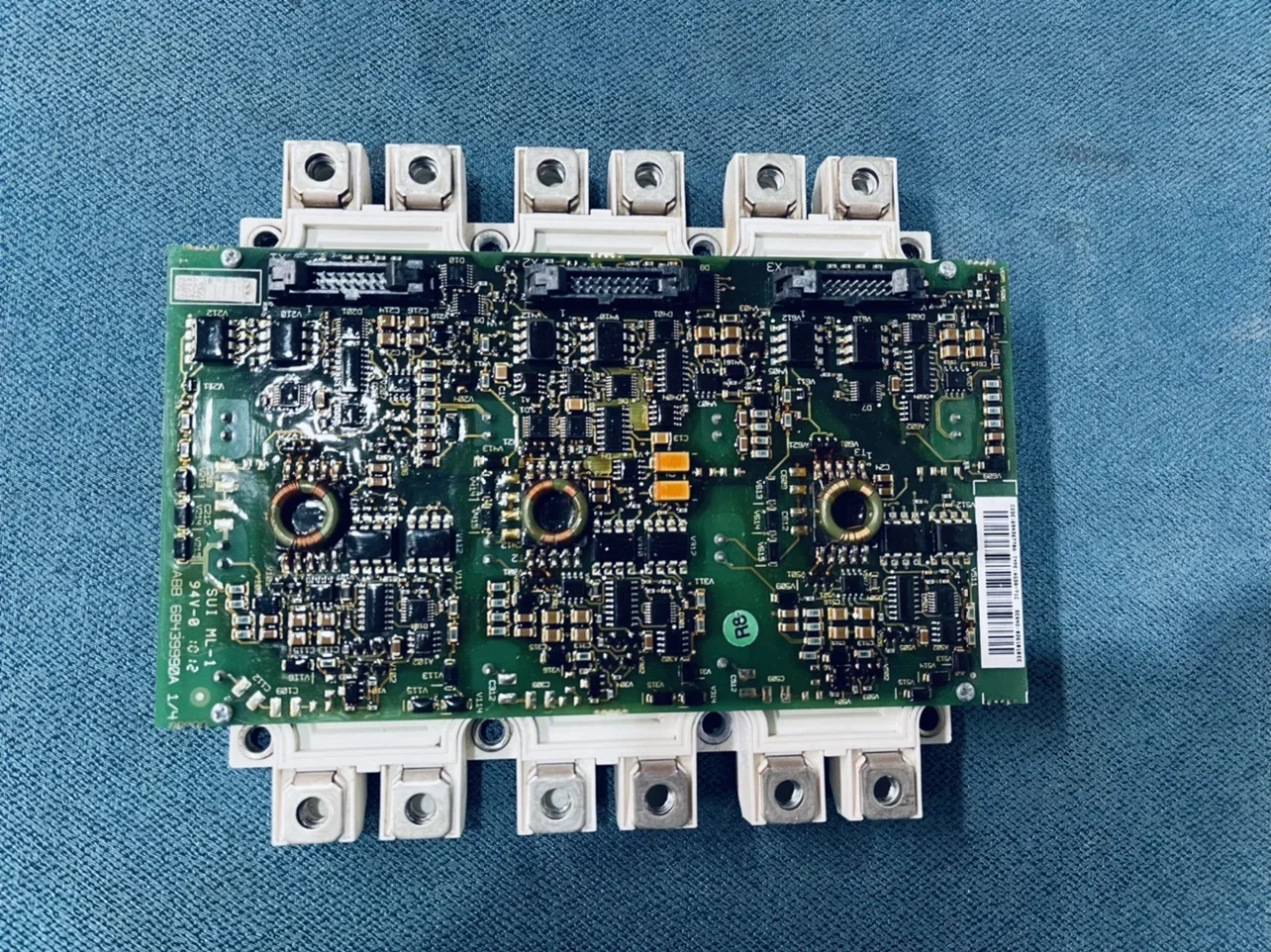 

AGDR-71C FS450R17KE3 Модуль платы привода преобразователя частоты ABB IGBT