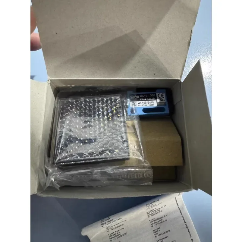 1PC WL160-E440 S NEW SICK WL160-E440 Photoelectric Sensor Switch   In Stock #familitrade