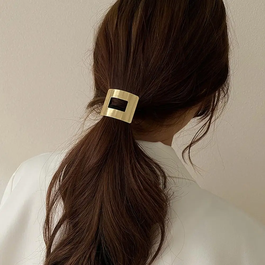 Metal Hair Tie Ponytail Buckle Elegant Hair Ring Metal Circle Ponytail Holder Gothic Punk Hair Ropes Hair Accessories