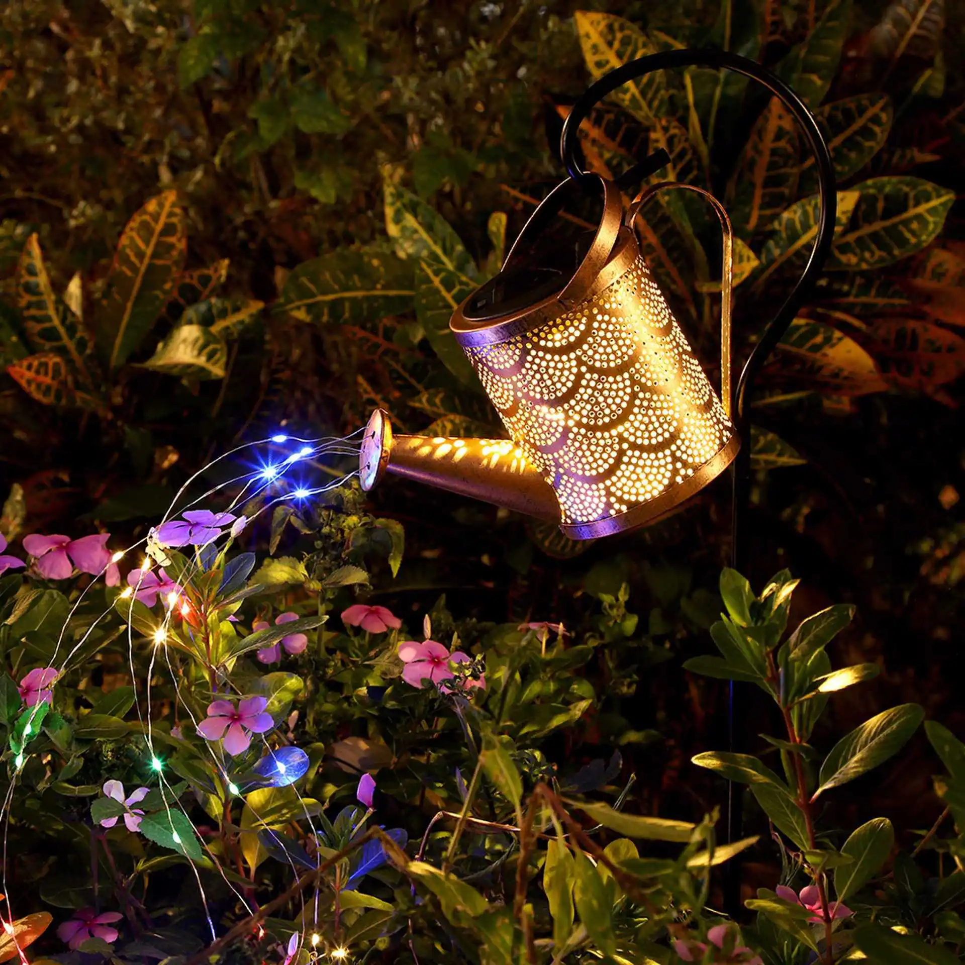 2026 hot Solar hollow pattern shower kettle lamp solar garden retro golden flowing water shower star kettle lamp