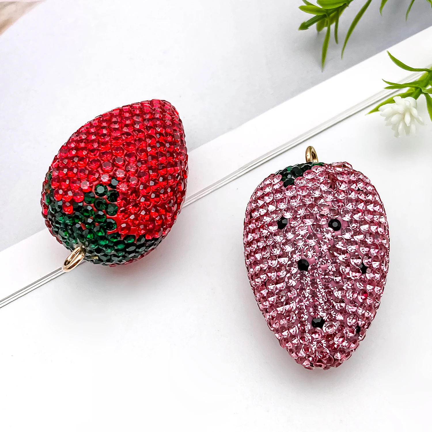 2pcs 51x31mm red/pink large clay full-drilled strawberry charms pendant, suitable for DIY necklace earrings pendant accessories