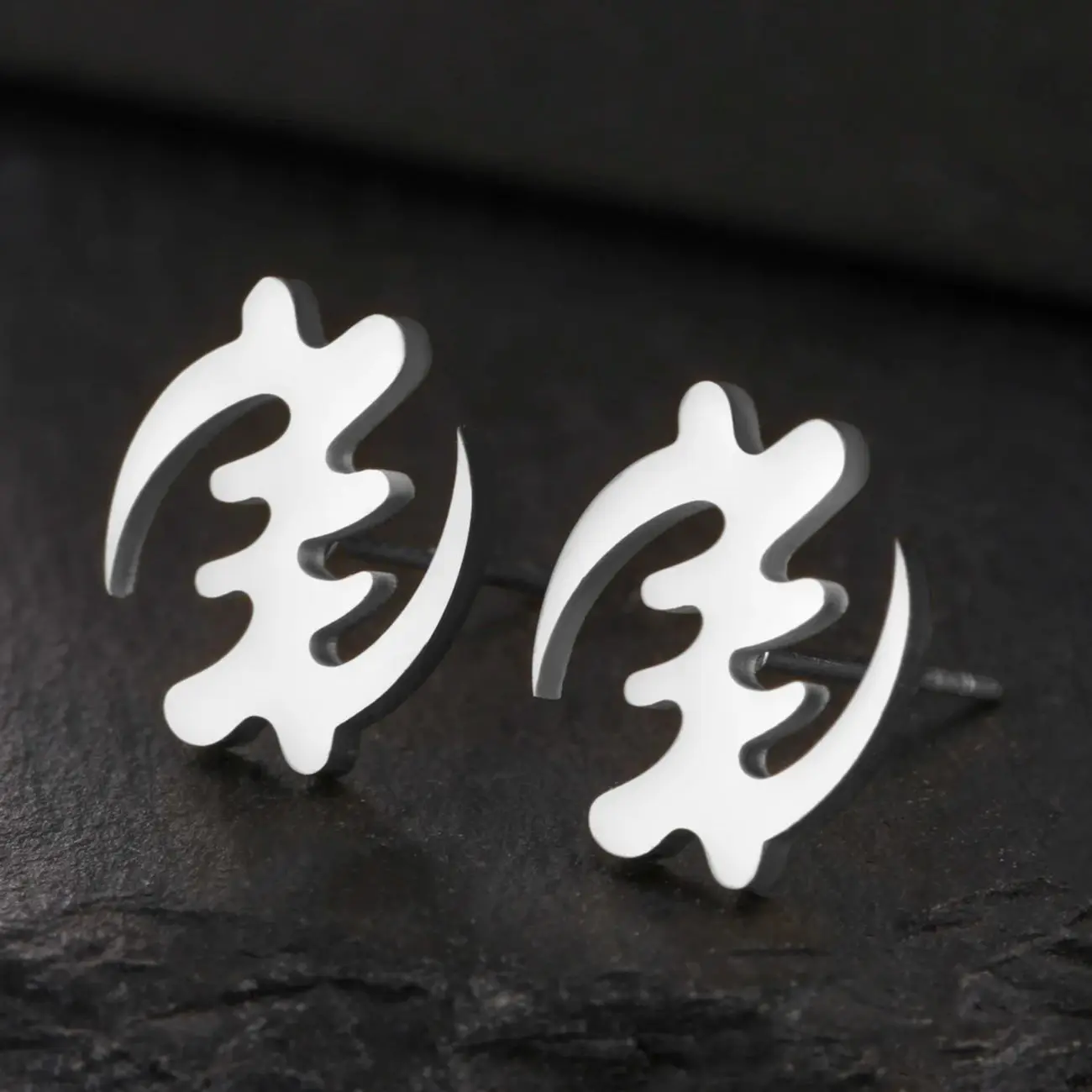 LIKGREAT Classic Africa Adinkra Symbol Stud Earring for Women Girl Stainless Steel Gye Nyame Wisdom Ethnic Jewelry Birthday Gift