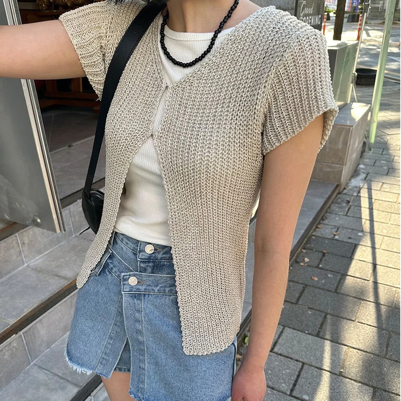 Women's Summer Slim Fit ort Sve V-Ne Open Cardigan Knitted Hollow out Design Faionable Korean Sle Outerwear Top