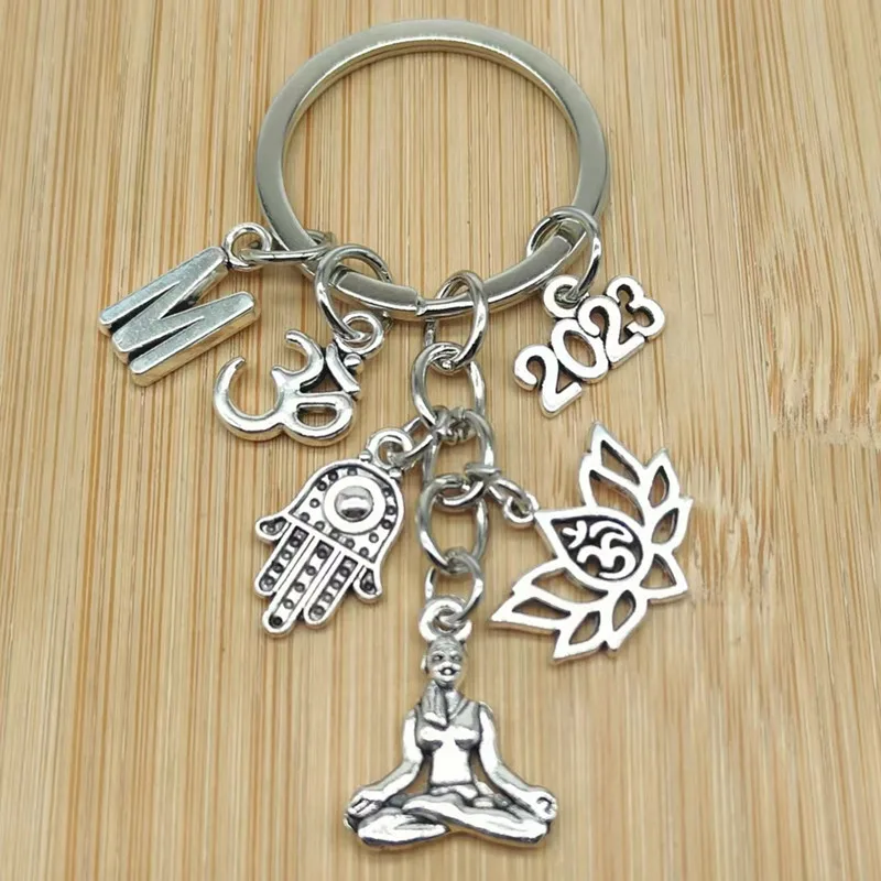 New Fashion A-Z Alphabet Yoga Amulet Keychain Lotus Buddha Keychain Ladies Men Fashion Friends Gift