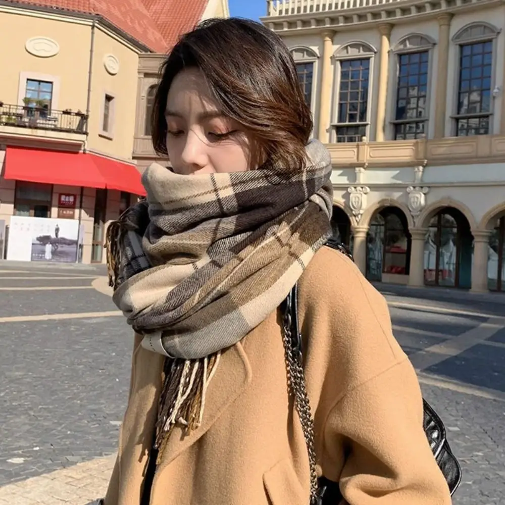 

Simple Tassel Plaid Wool Scarf Retro Green Plush Long Shawl Korean Style Scarves Wool Scarves Winter Cashmere Scarves Girl