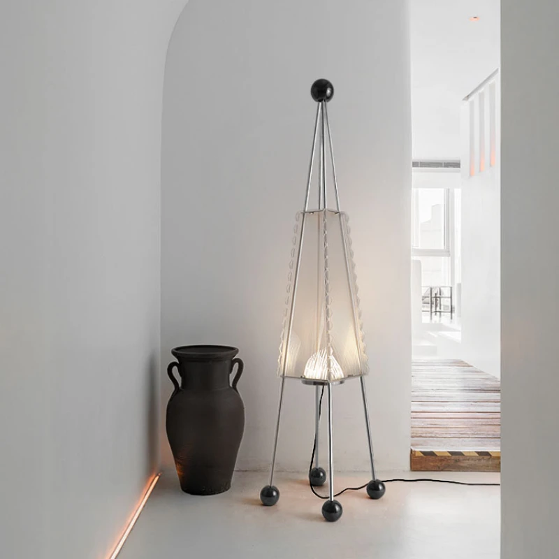 

Decorative floor lamp, minimalist hotel living room, study, high-grade light and shadow art