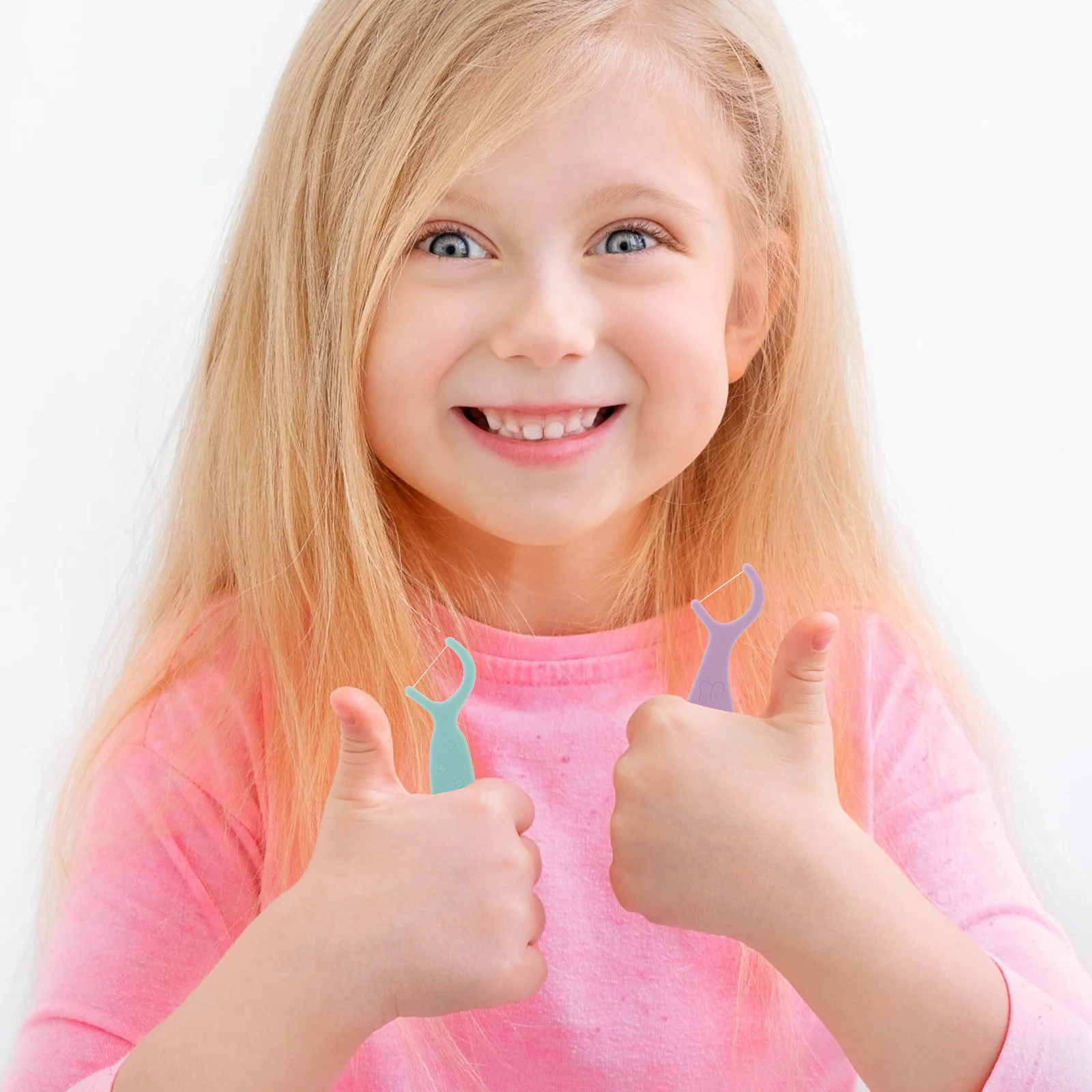 

40Pcs Childrens Floss Picks Fun Animal Shape Soft Floss Sticks for Toddlers Portable Oral Clean Tools for Home School Travel Use