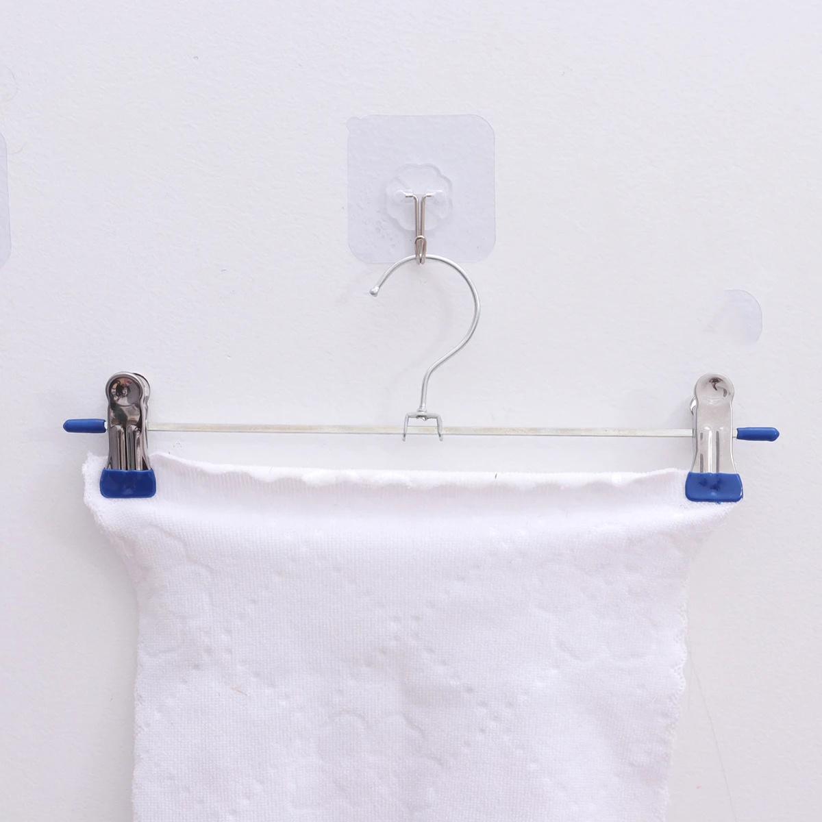 

6pcs Stainless Steel Hangers Non-slip Adjustable Trousers Clips Drying Rack Strong Metal Hook Closet Wardrobe Storage