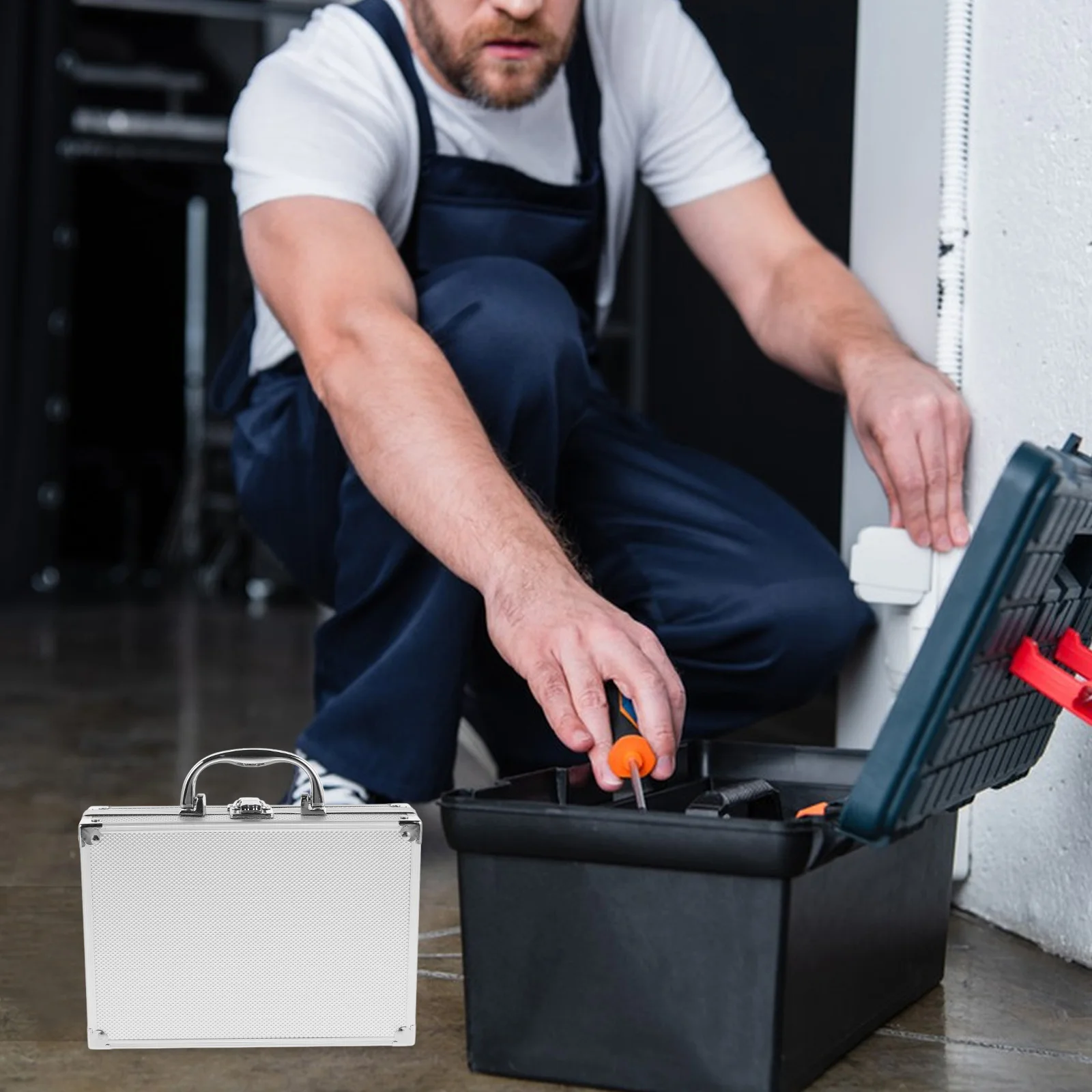 Aluminum Toolbox Briefcase Black Carrying Case Flashlight Multifunctional Shockproof Tool Storage Organizer Metal Case