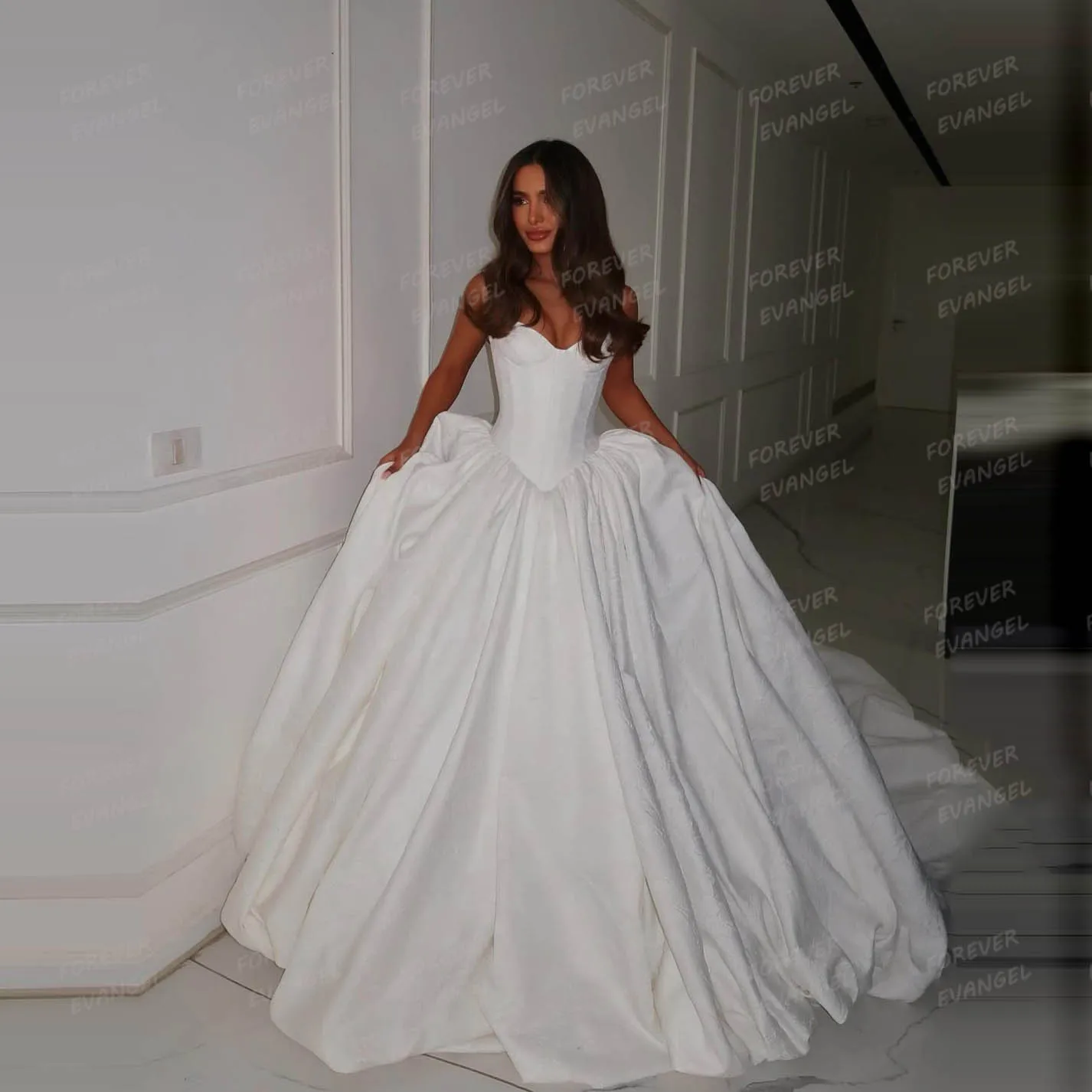 

Simple A Line Wedding Dresses Woman's Sexy Sleeveless Bride Ball Gowns Backless Pleat Satin Formal Vestidos De Novia Customized