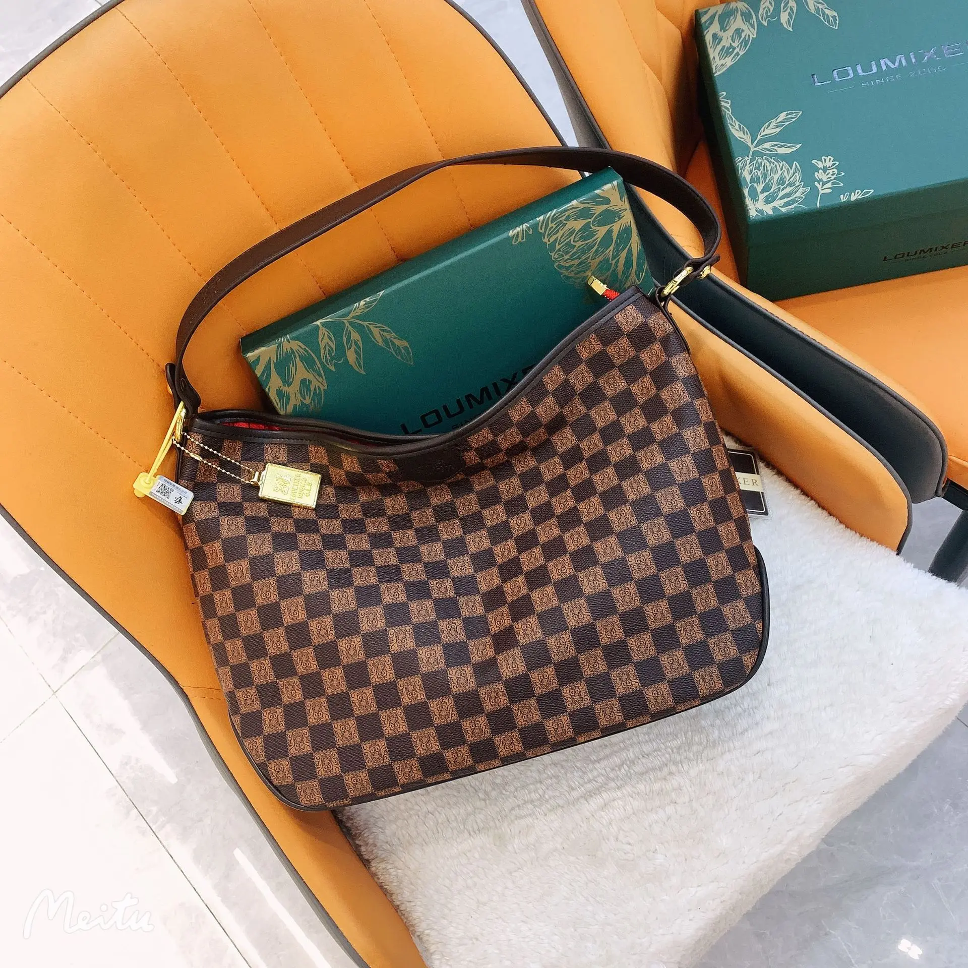 

Popular Classic Tote Bags Leather Women's Handbag Luxury Brand Messenger Bag Elegant Famous Designer For Ladies