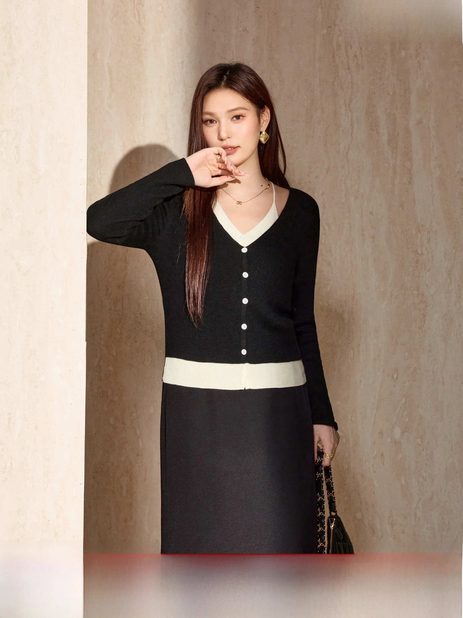 

Blue Language Large Size Wool Blend Knitted Cardigan Fake Two-Piece Women's Faion Autumn Winter V-Ne Long Sve Regular Fit