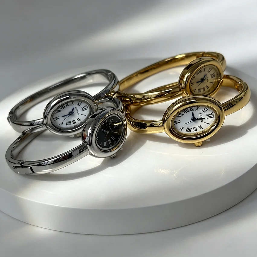 

Elegant Oval Roma Dial Women Quartz Watch Fashion Bracelet Strap Ladies Wristwatch Reloj Mujer Girls Clock Gift