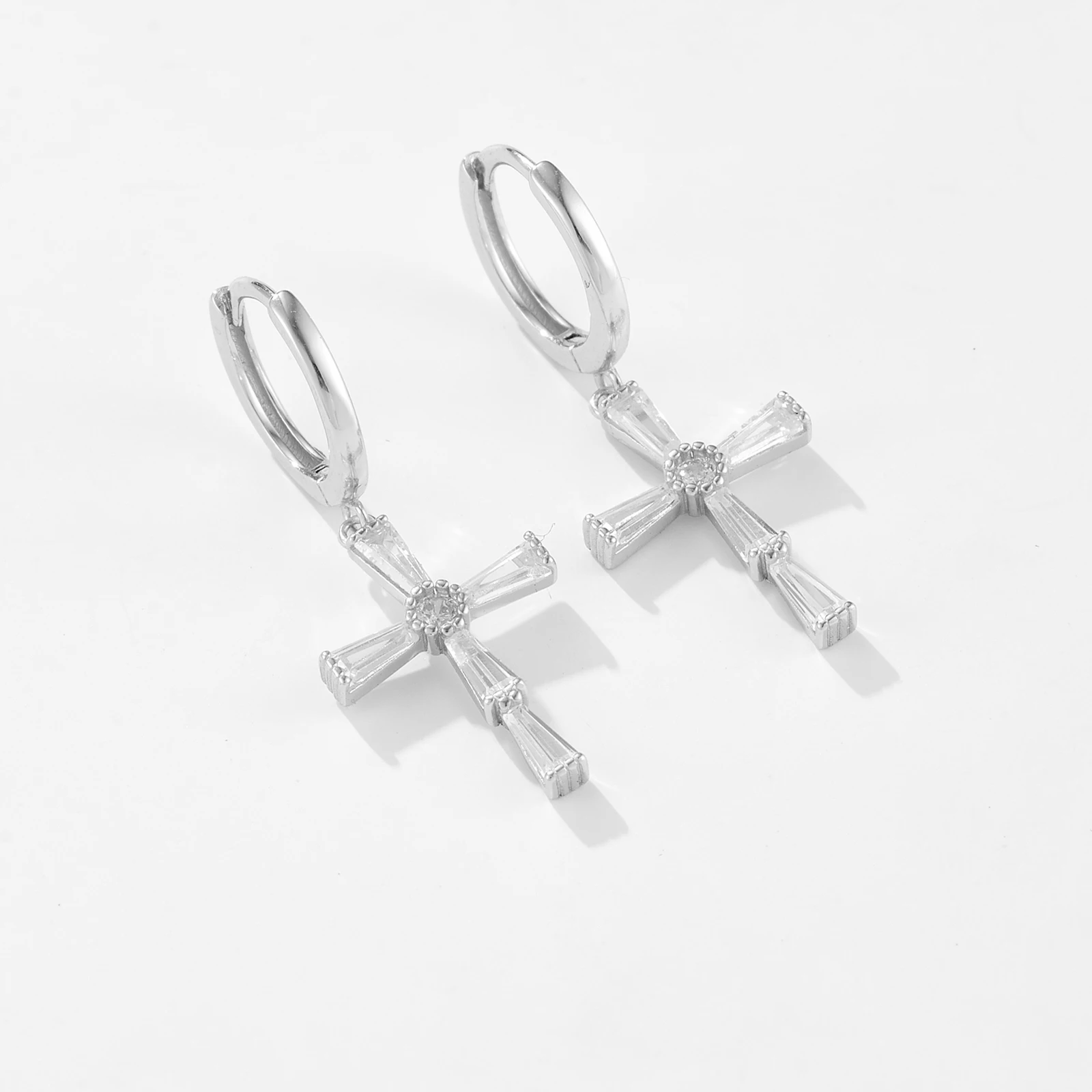 ANDYWEN 925 Sterling Silver Gold CZ Zircon Cross Drop Earring 2026 Luxury Crystal Trapezoidal Ashlar Clips Pendiente Gift 4