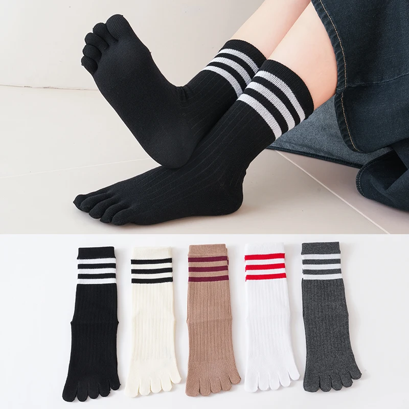 

1 Pairs New Women Five-Finger Socks White Stripes Thicken Soft Cotton Split Toe Socks Autumn Winter Outdoor Tennis Socks
