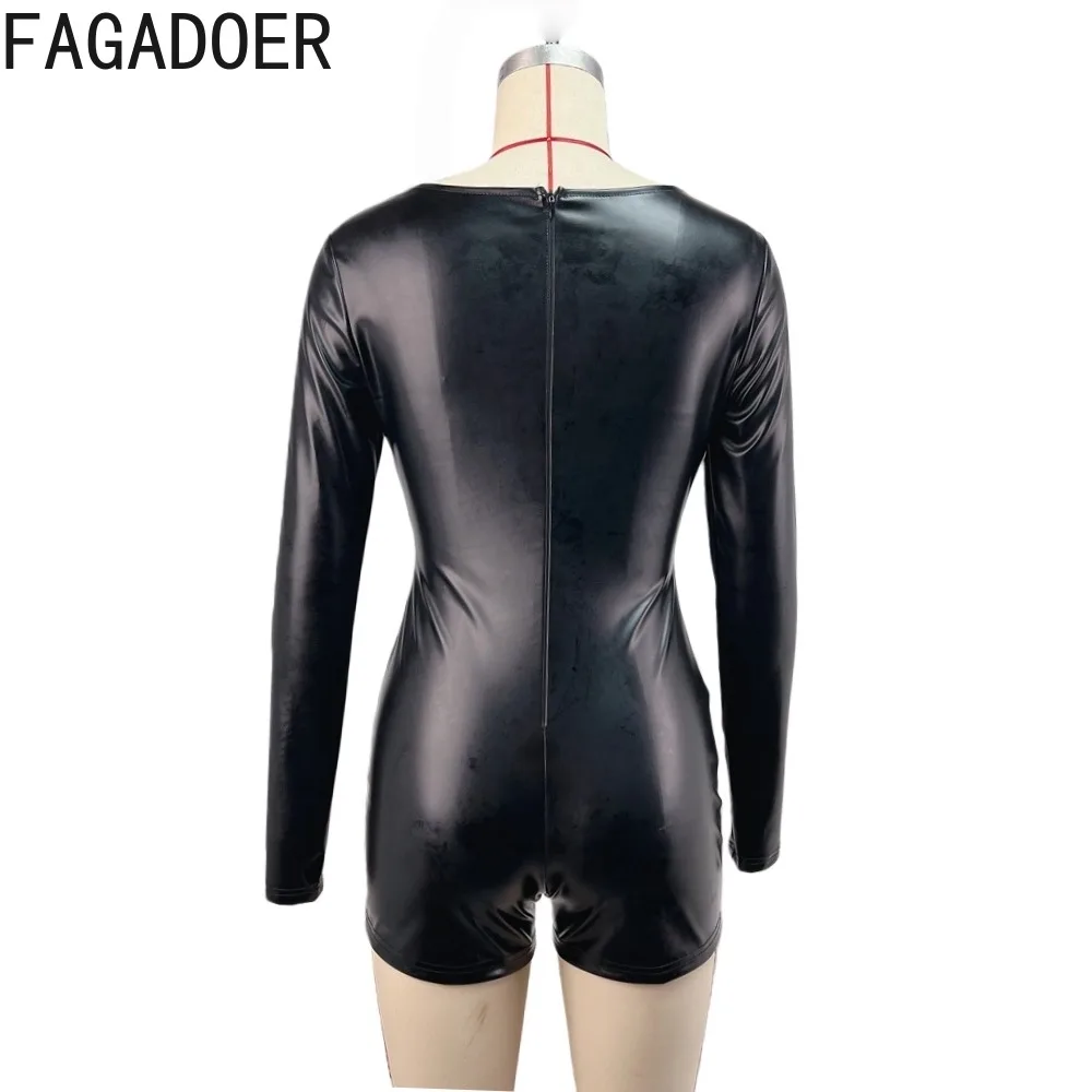 FAGADOER Mode Leder Bodycon Strampler für Frau Einfarbig Hohl-out Lange Ärmel Strampler Weibliche Streetwear Overalls 2025