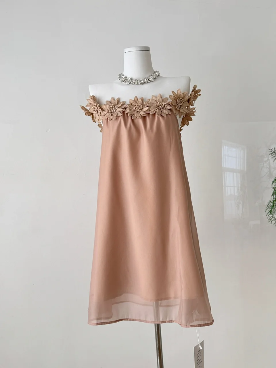 Ele High-Waisted A-Line Dr with 3D Floral Lace And One-oulder Design for Women Korean Sle Summer Faion 2025