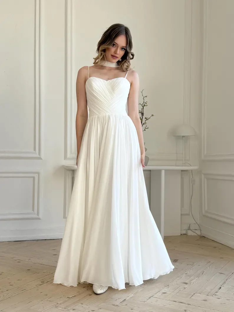 

Customized Elegant Chiffon Wedding Dress With Scarf Loose Wedding Dress With Slit Simple Wedding Dress Thin Suspender